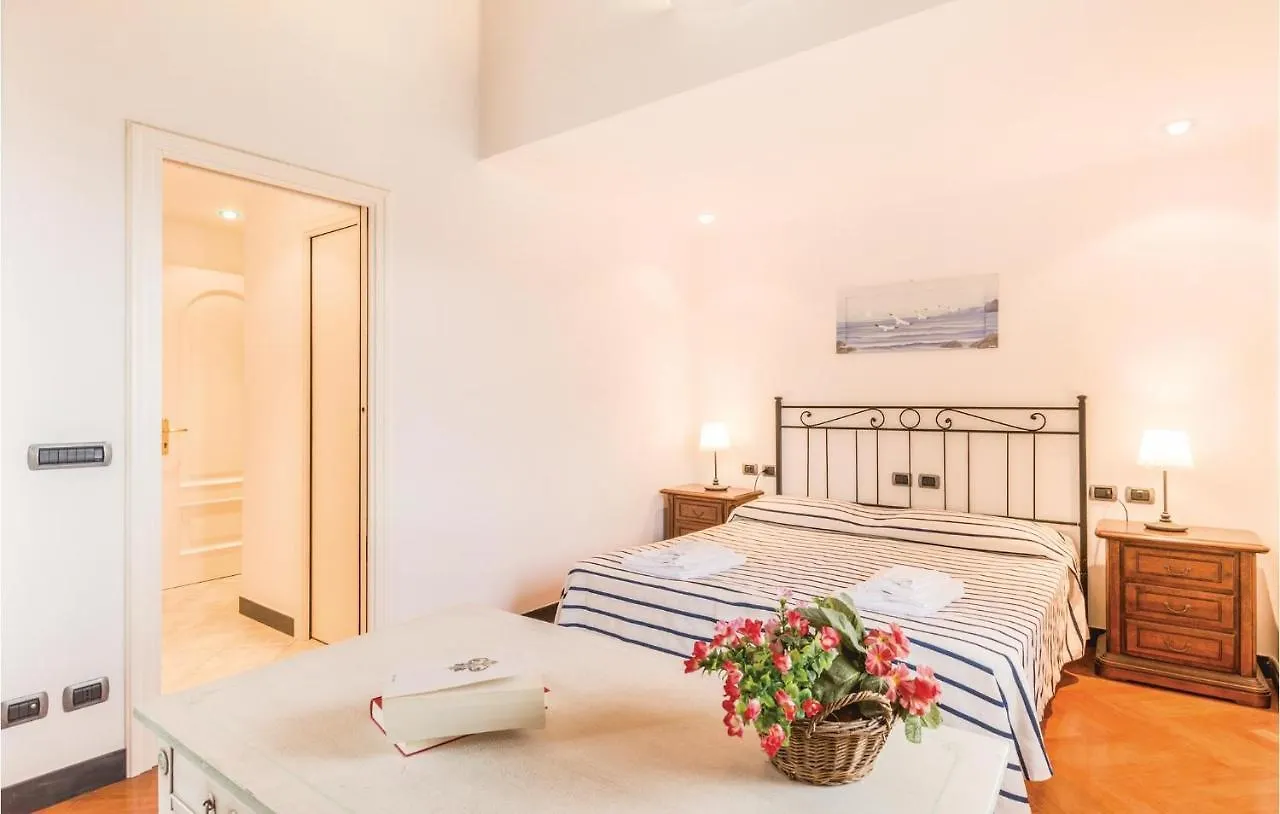 Holiday Apartment Casa Vip 01 Rapallo 0*,